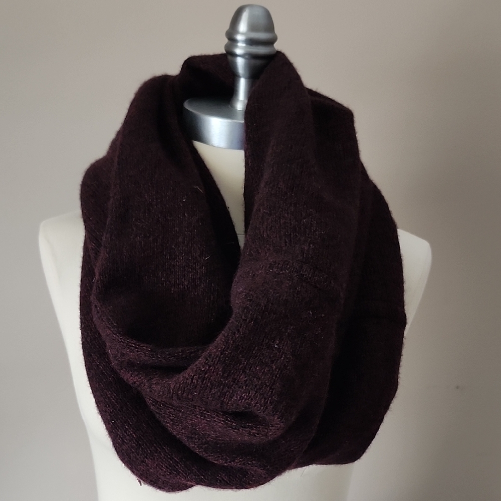 Babaton Deep Burgundy Knit Scarf